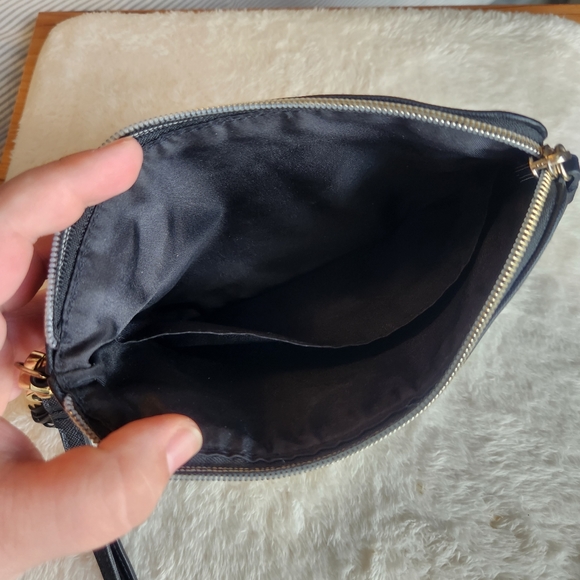 2 Pack! Victoria's Secret Studded Cosmetic Bag with matching Clutch Wristlet - Picture 6 of 8